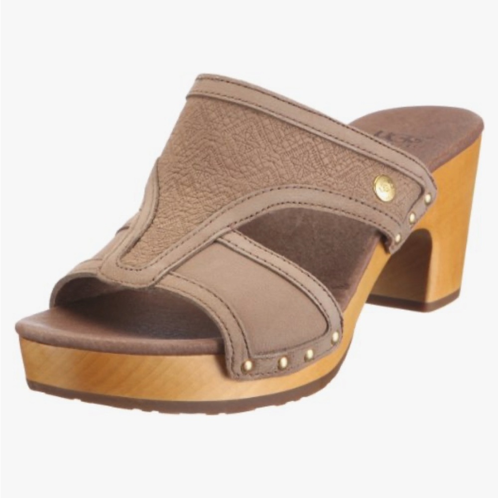 UGG Issa Mosaic Tan Clogs